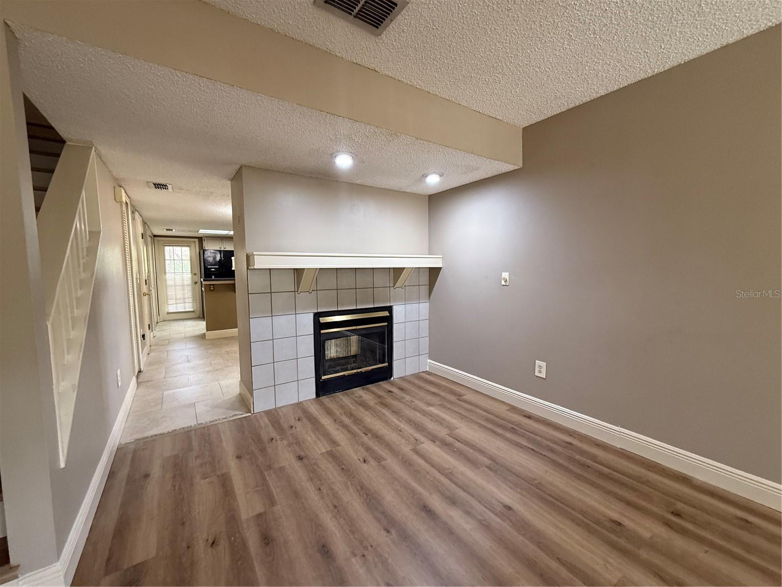 2201 FLETCHERS POINT CIR