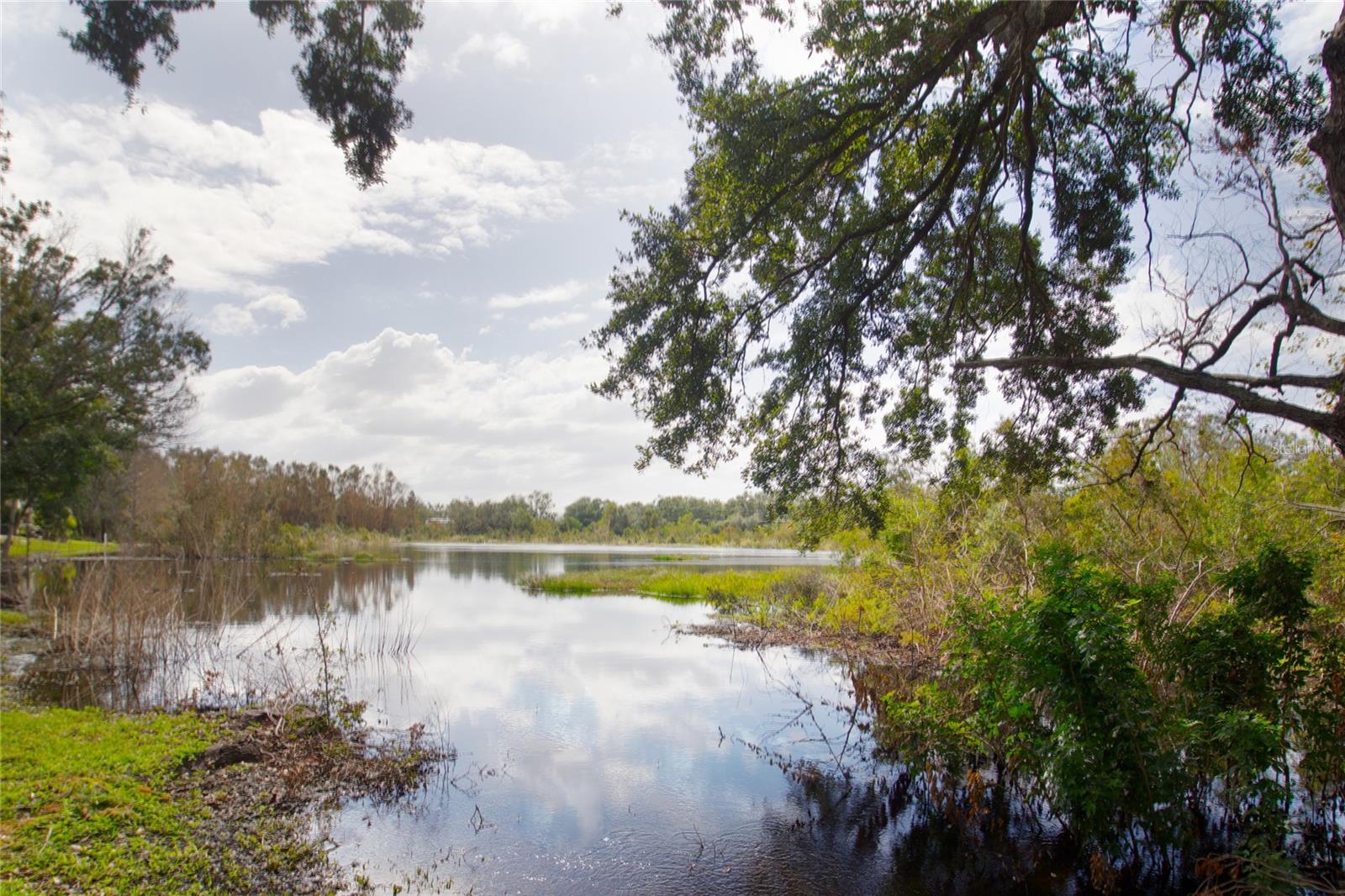 2201 FLETCHERS POINT CIR