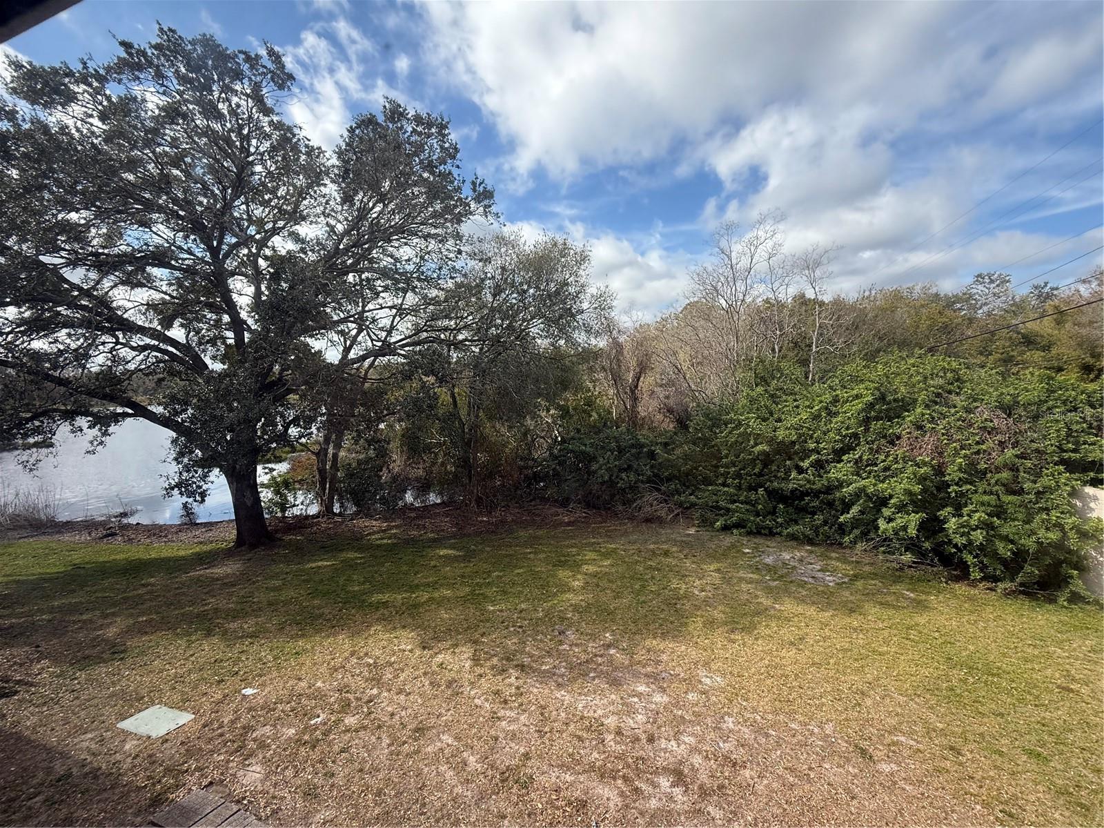 2201 FLETCHERS POINT CIR