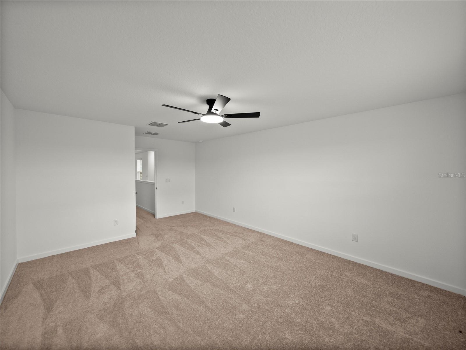 1076 KISTNA DR