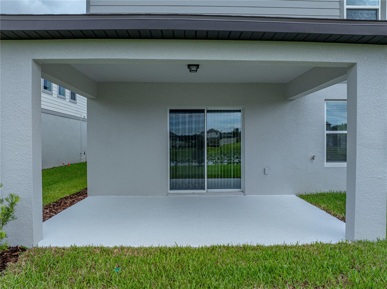 1076 KISTNA DR