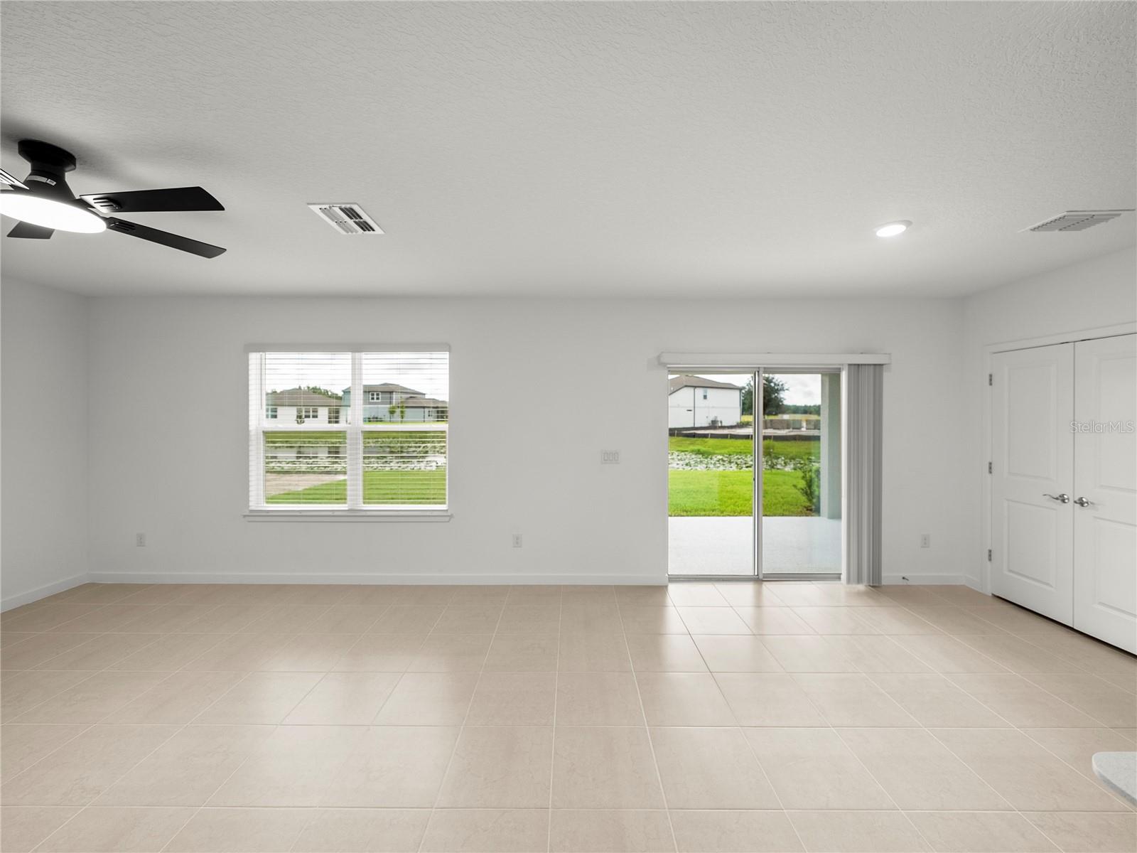 1076 KISTNA DR