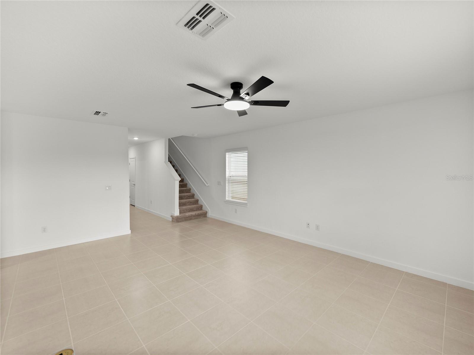 1076 KISTNA DR