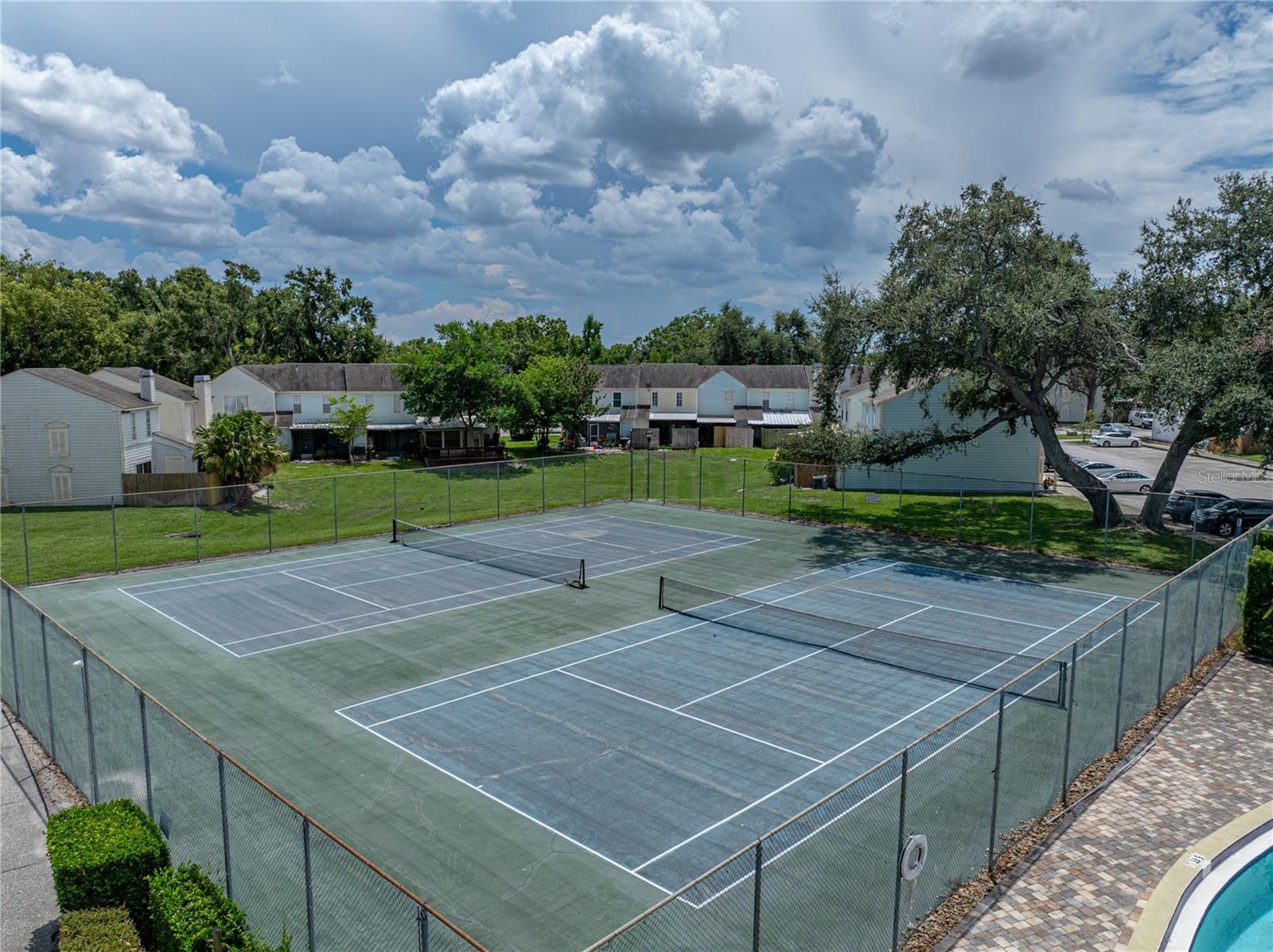 1816 MILL RUN CIR