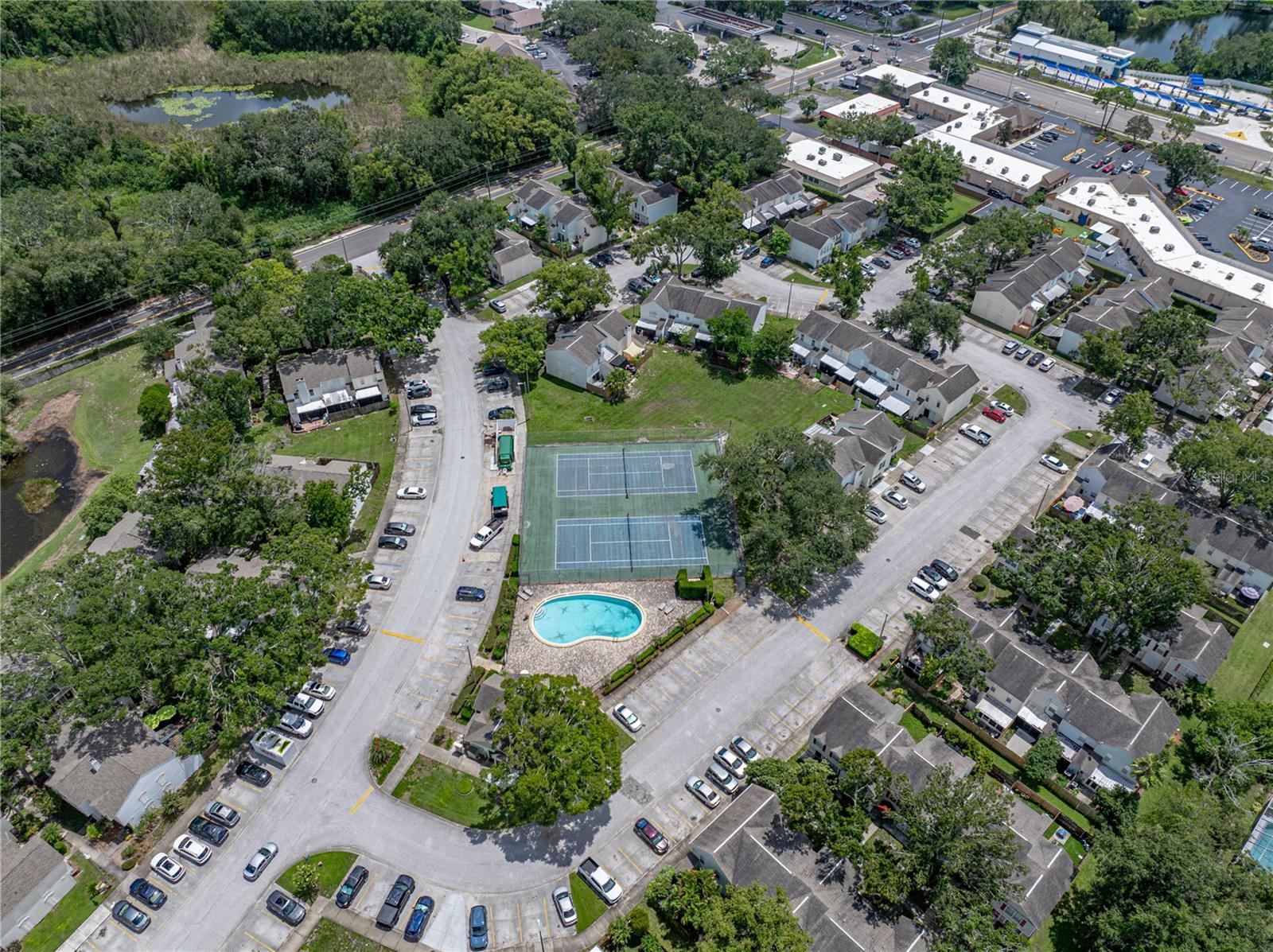 1816 MILL RUN CIR