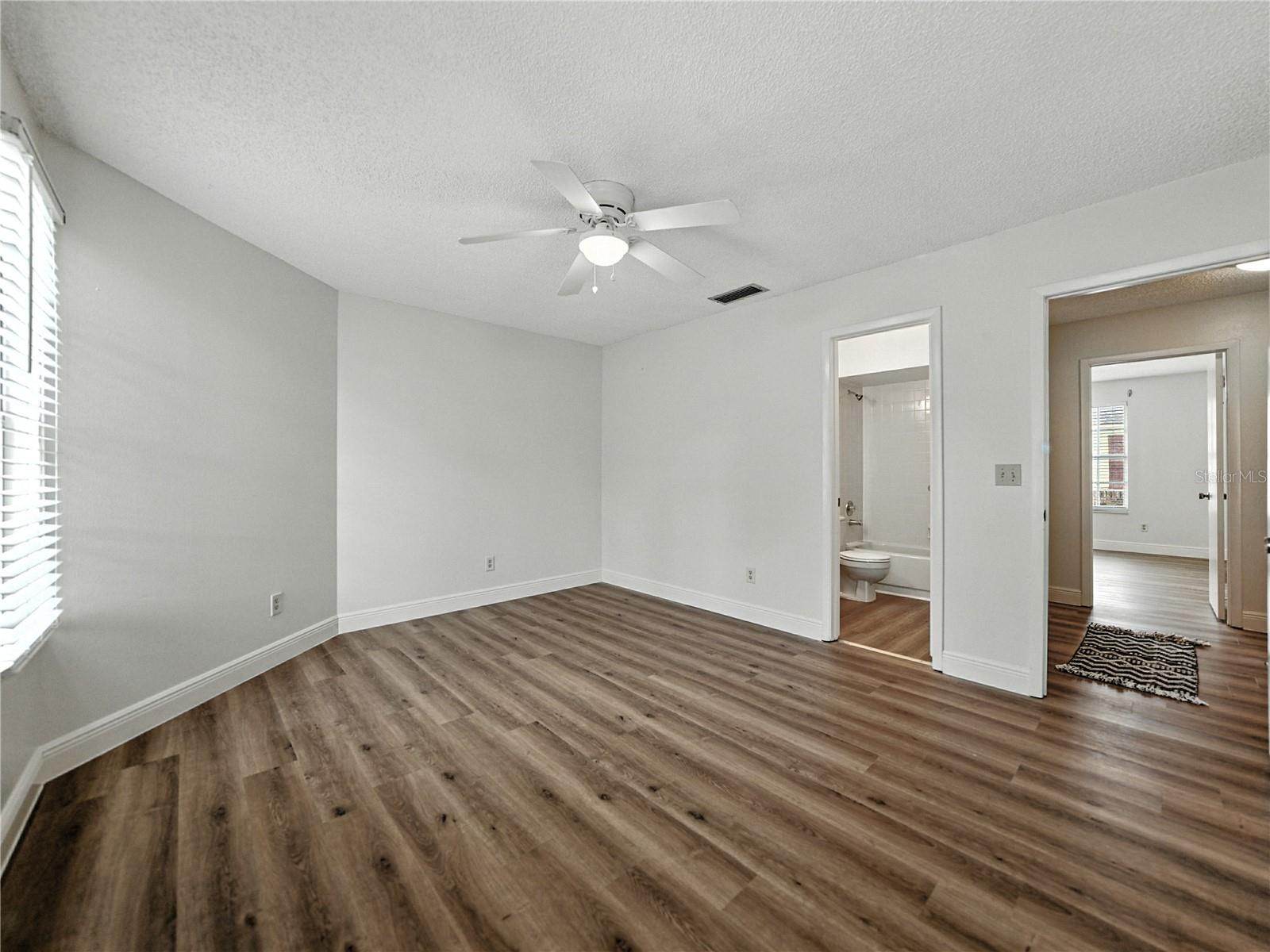 1816 MILL RUN CIR