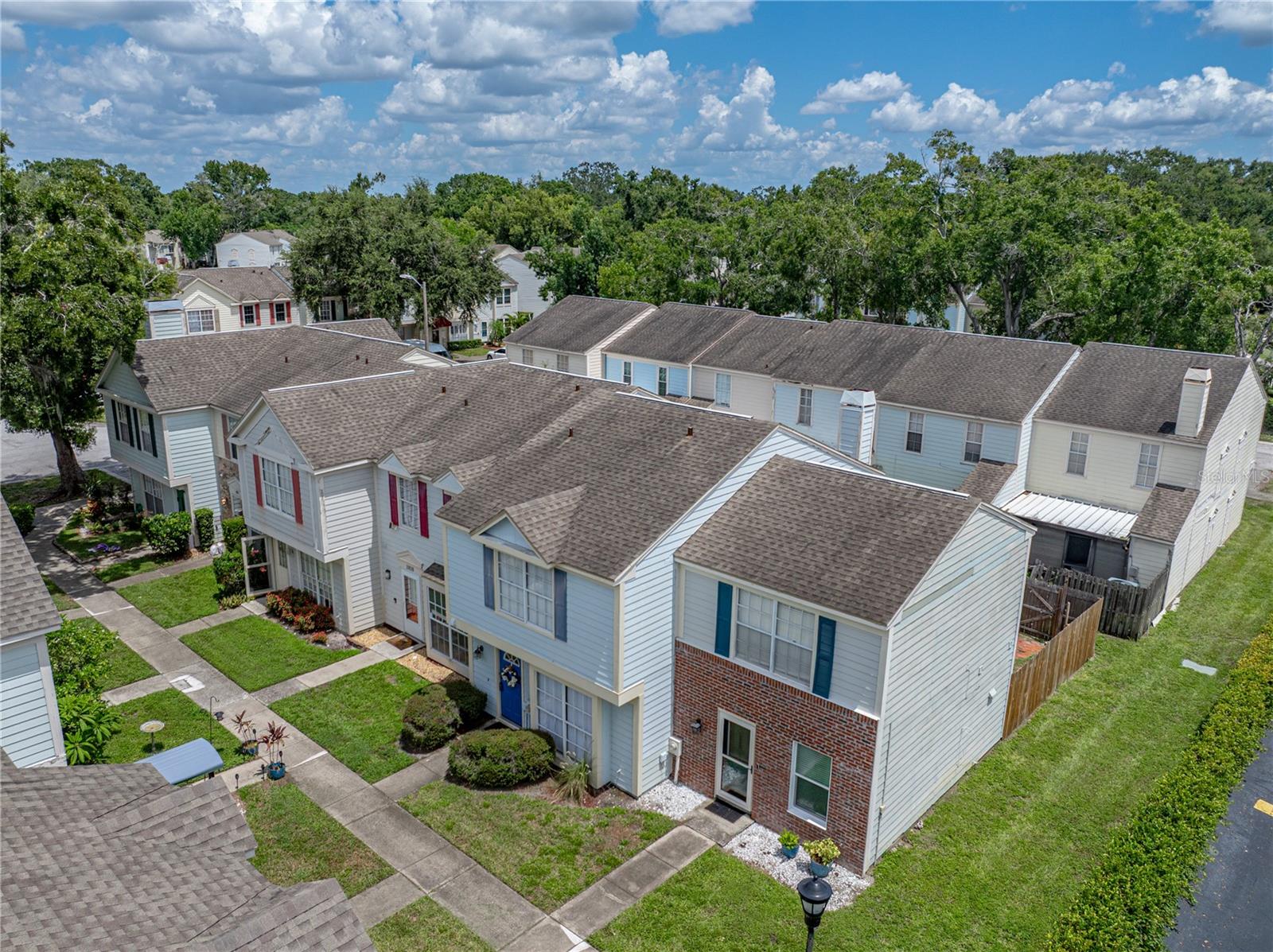 1816 MILL RUN CIR