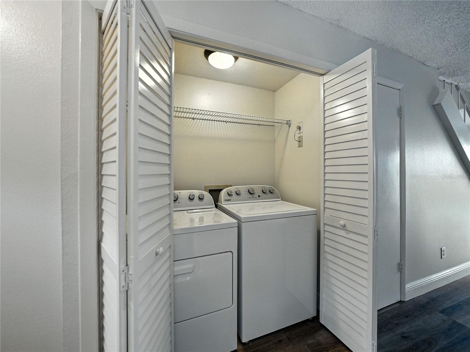 1816 MILL RUN CIR