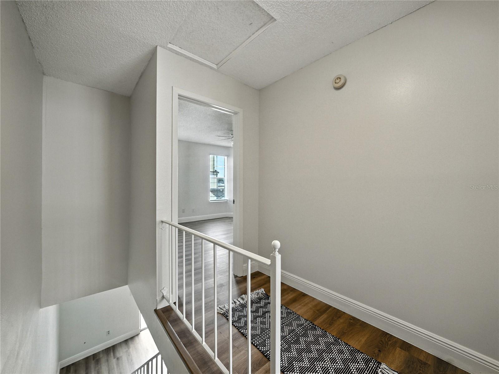 1816 MILL RUN CIR