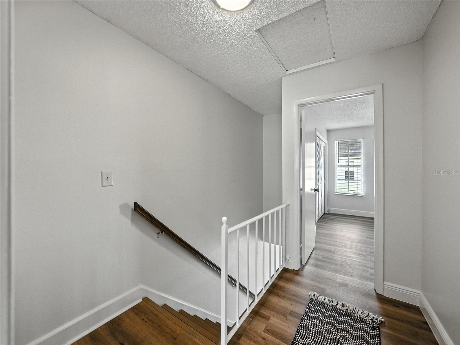 1816 MILL RUN CIR