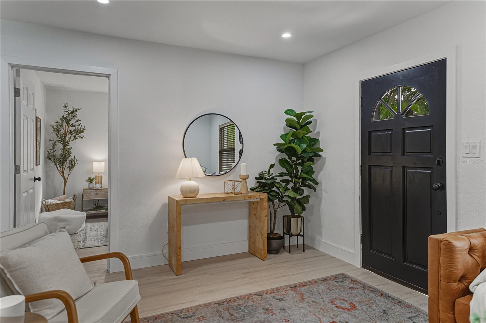 4105 W BAY VILLA AVE