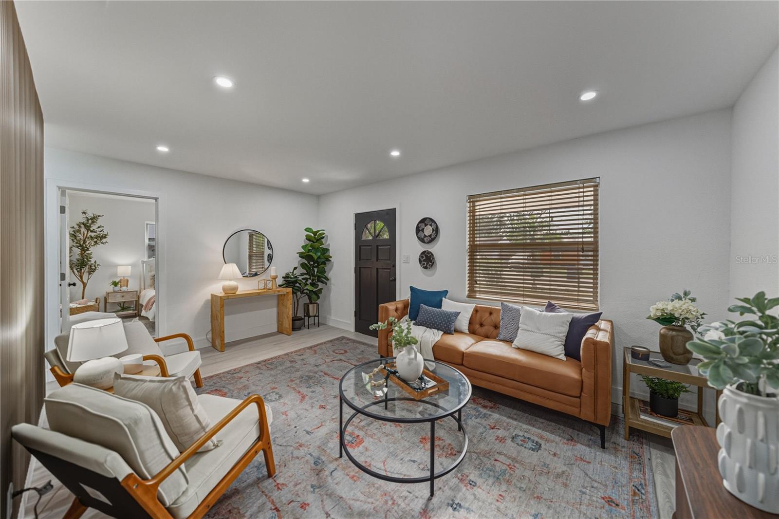 4105 W BAY VILLA AVE