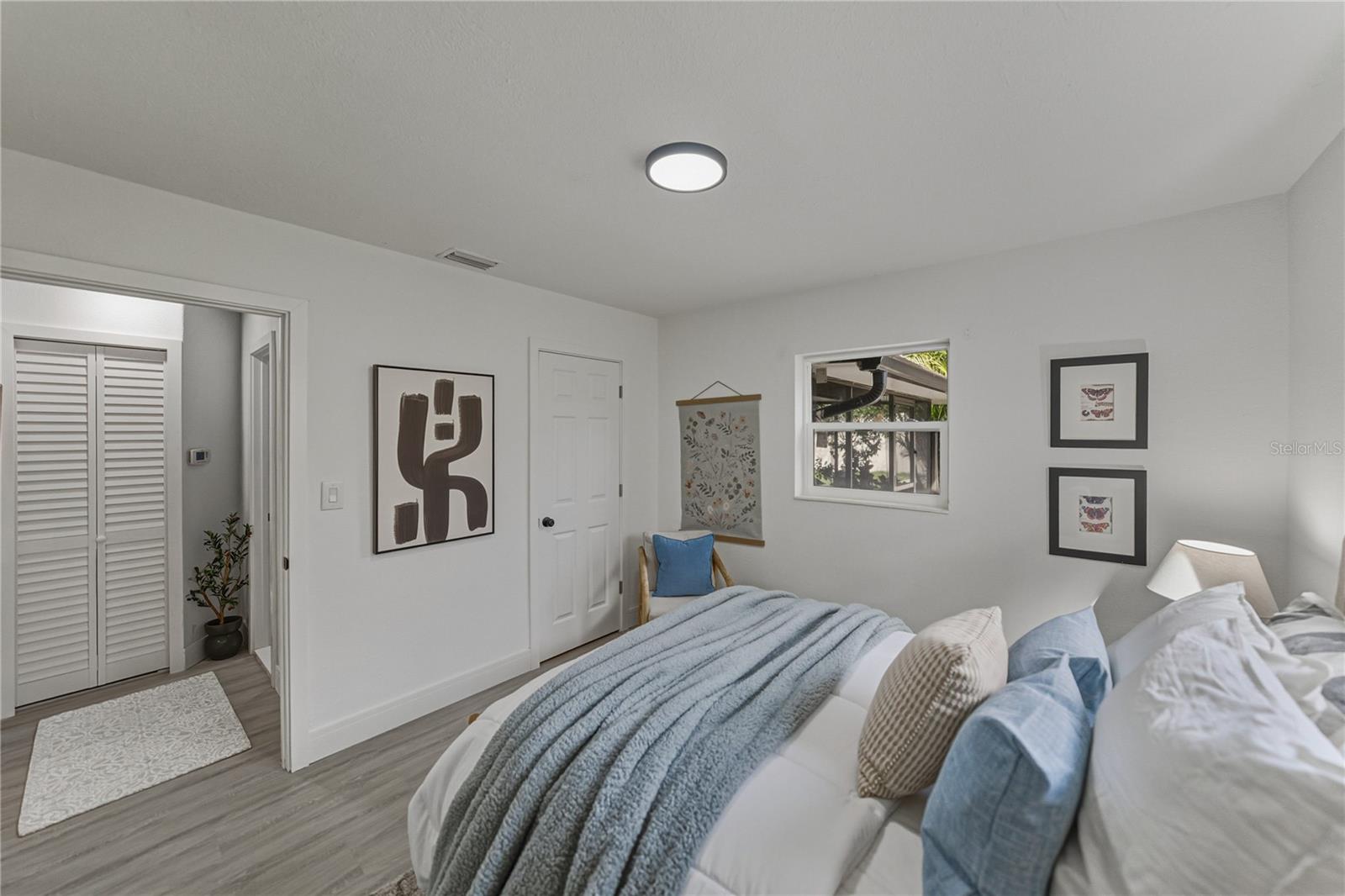 4105 W BAY VILLA AVE