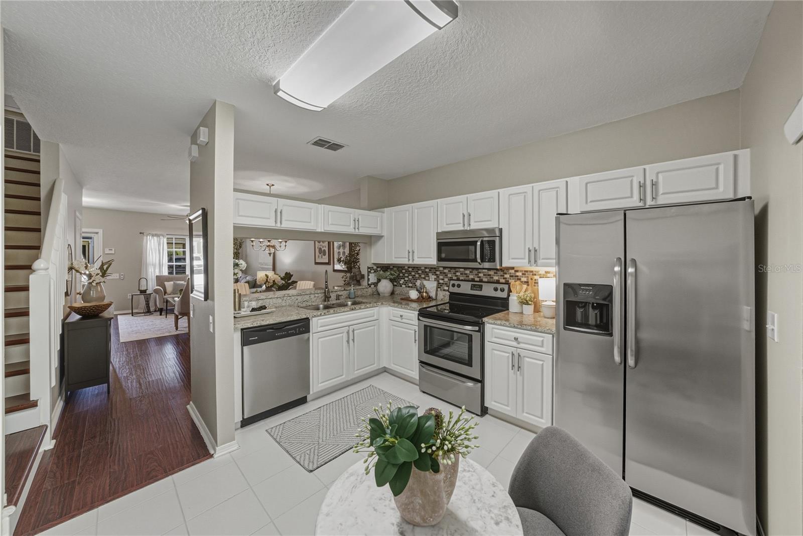 1219 KENNEWICK CT
