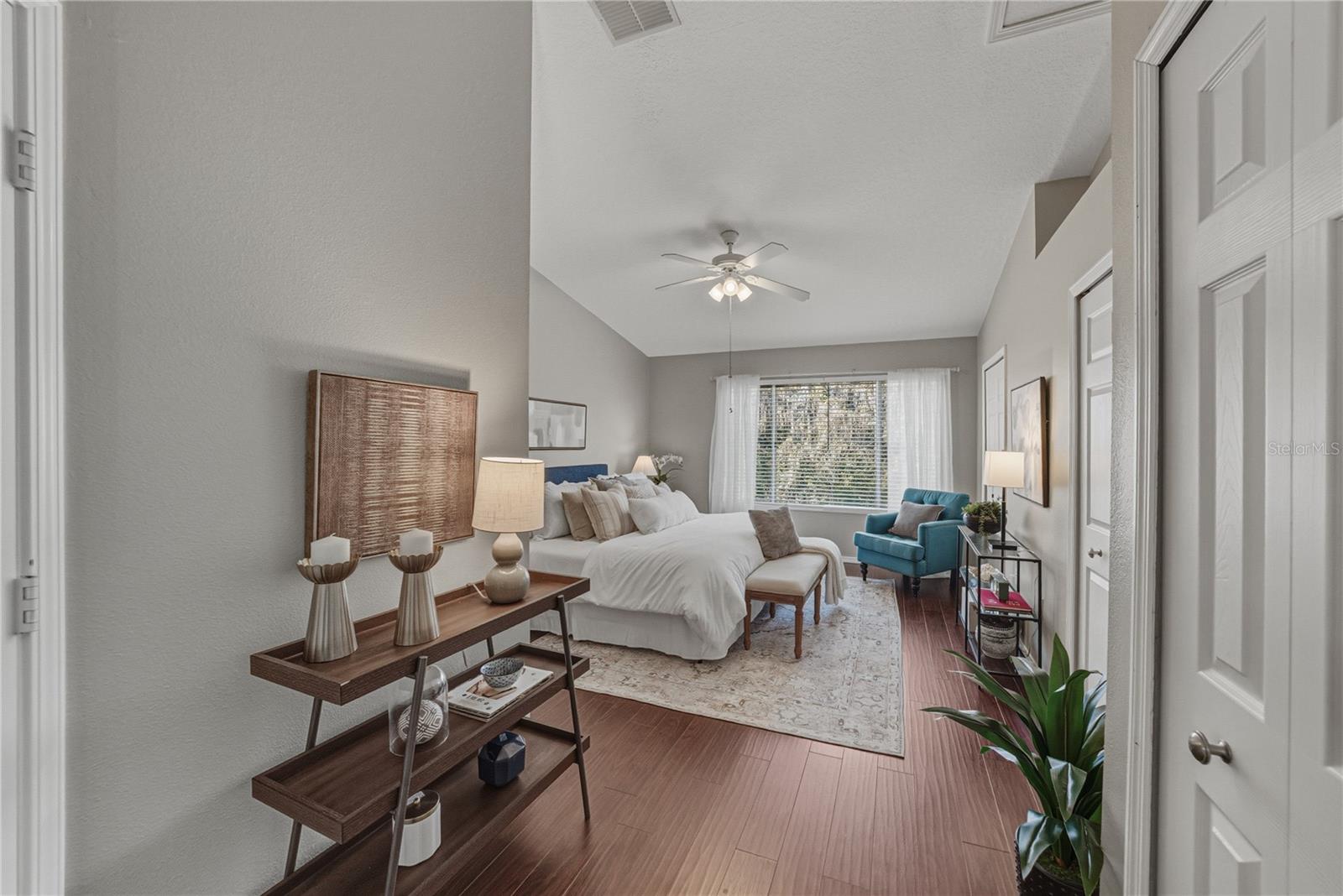 1219 KENNEWICK CT