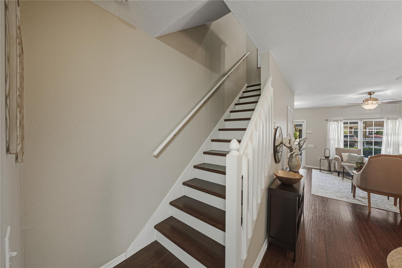 1219 KENNEWICK CT