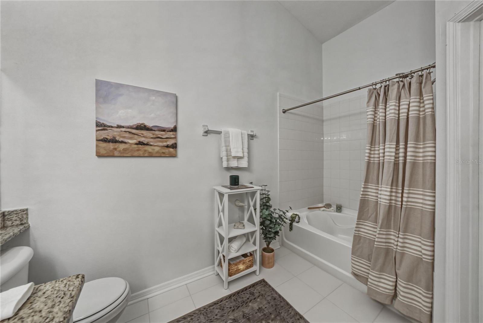 1219 KENNEWICK CT