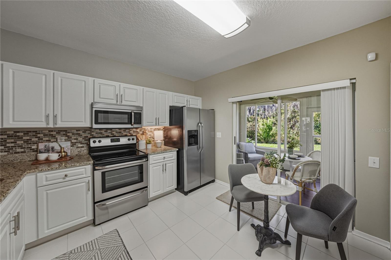 1219 KENNEWICK CT