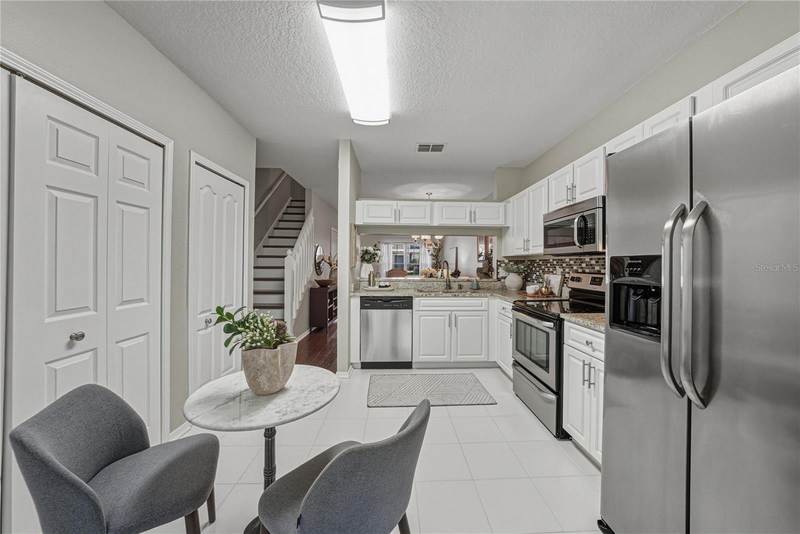 1219 KENNEWICK CT