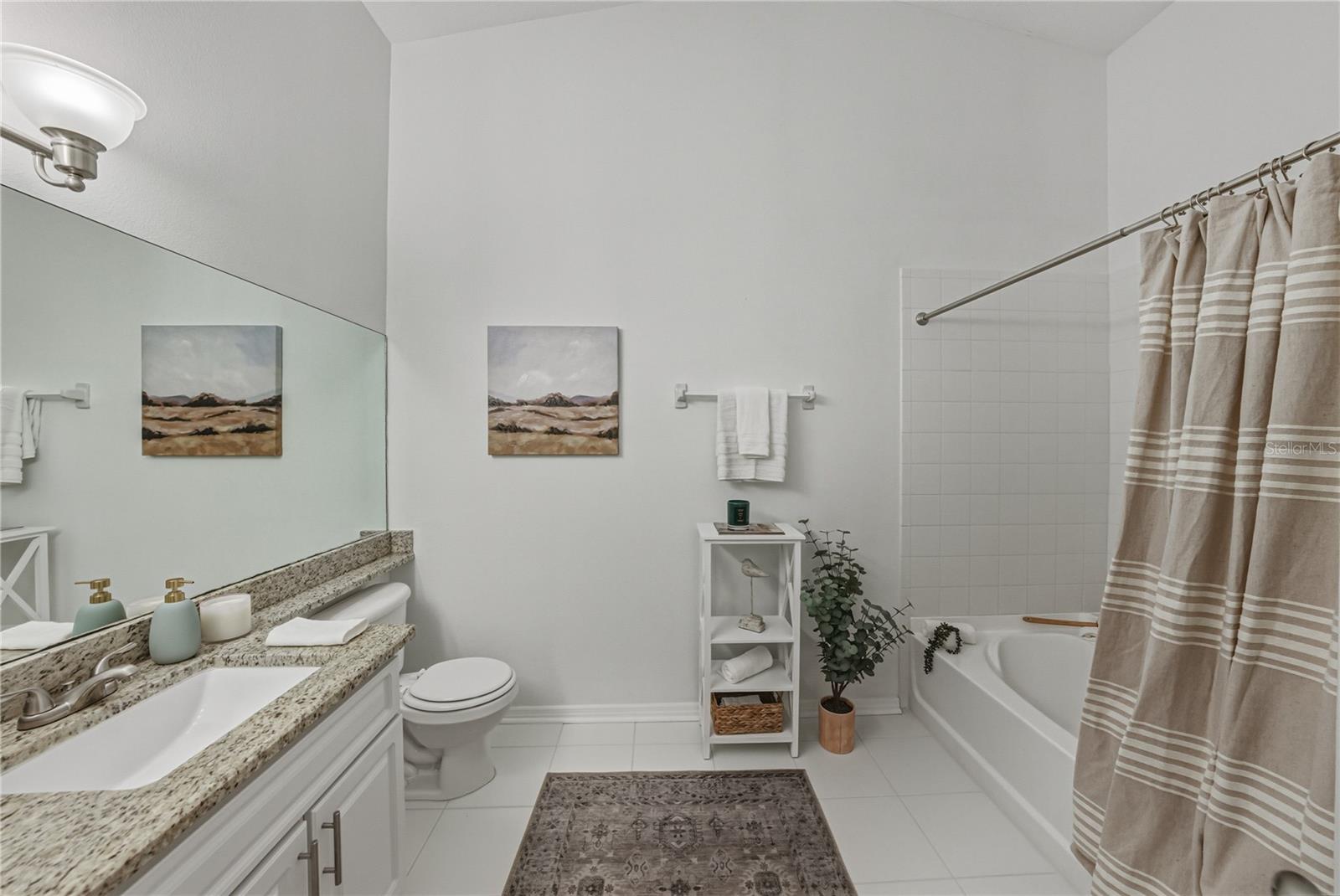 1219 KENNEWICK CT