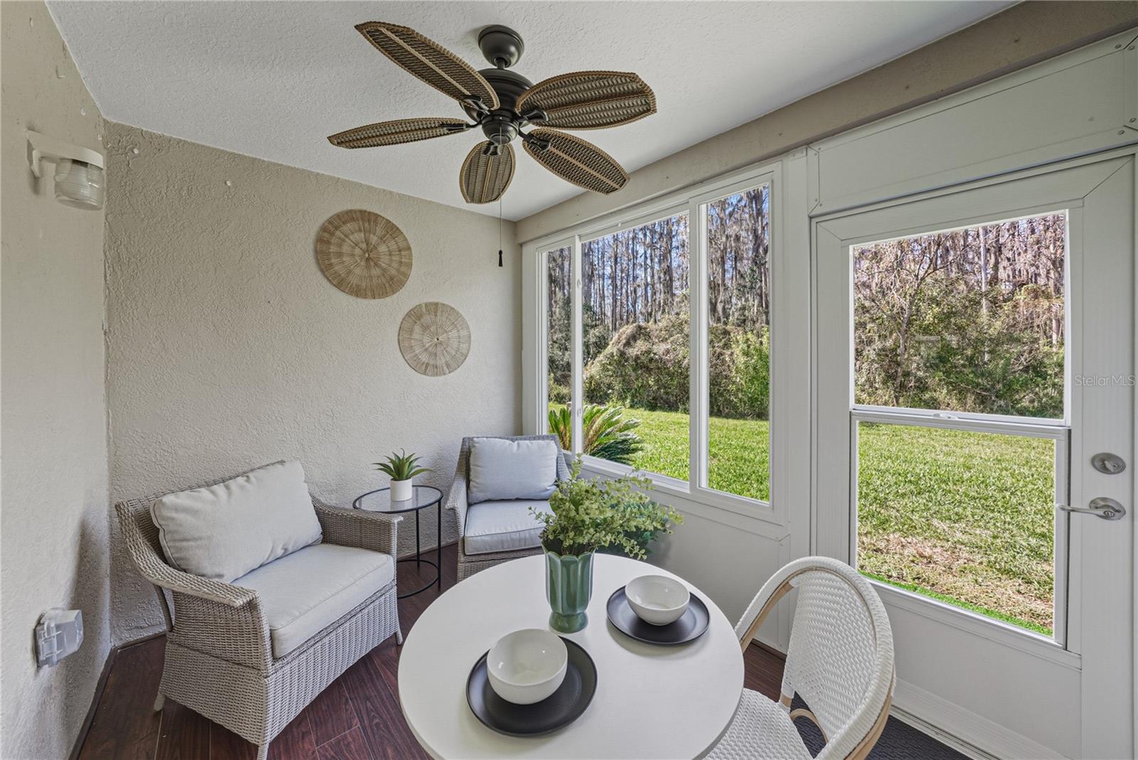 1219 KENNEWICK CT