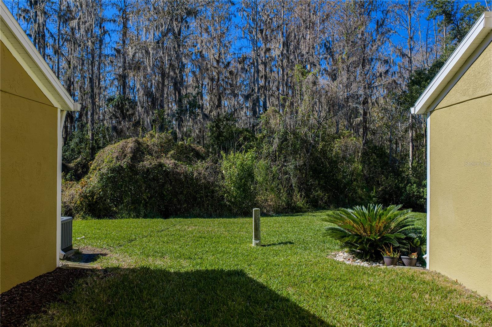 1219 KENNEWICK CT