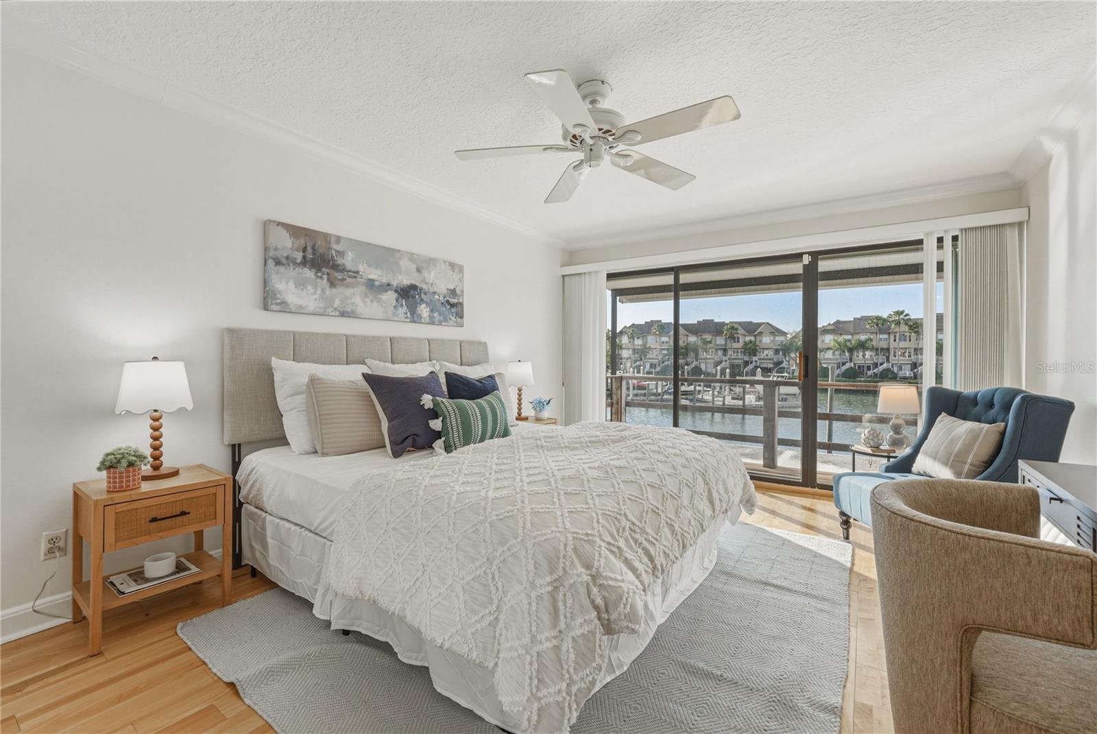 4306 HARBOR HOUSE DR