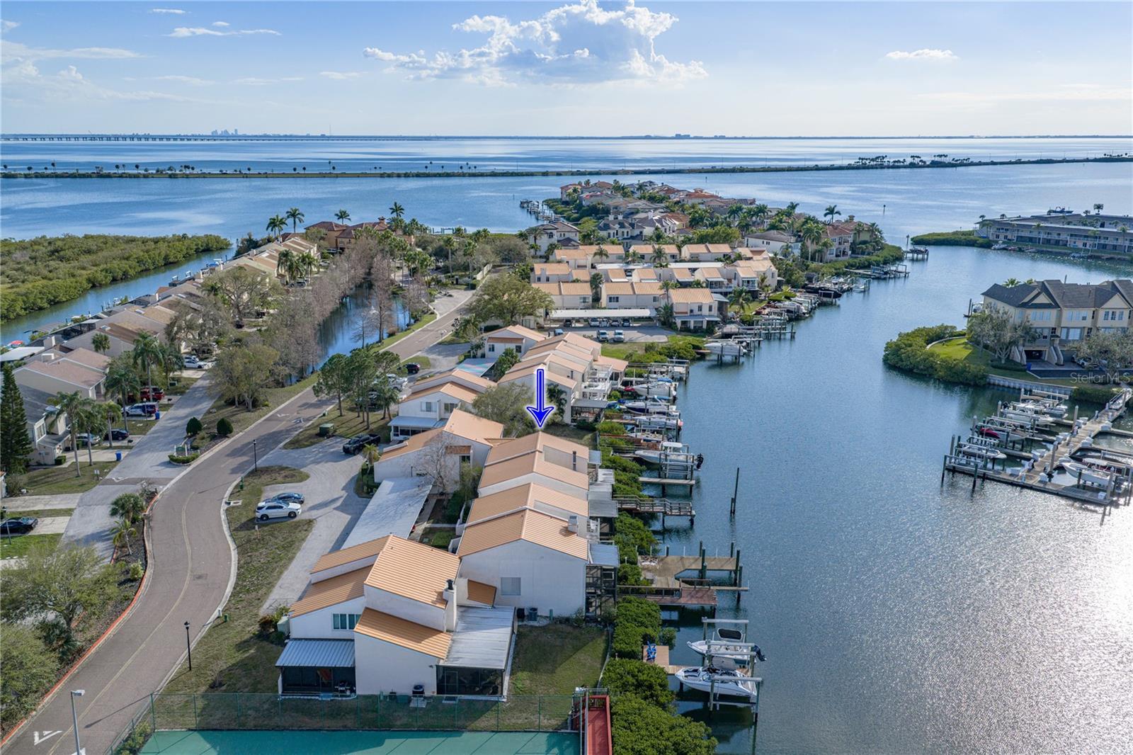 4306 HARBOR HOUSE DR