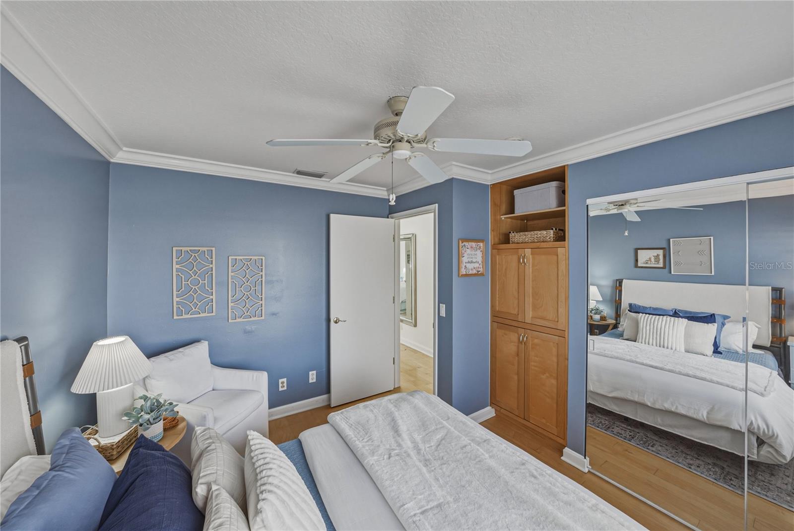 4306 HARBOR HOUSE DR