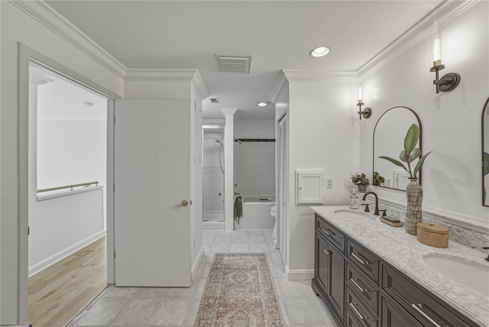 4306 HARBOR HOUSE DR