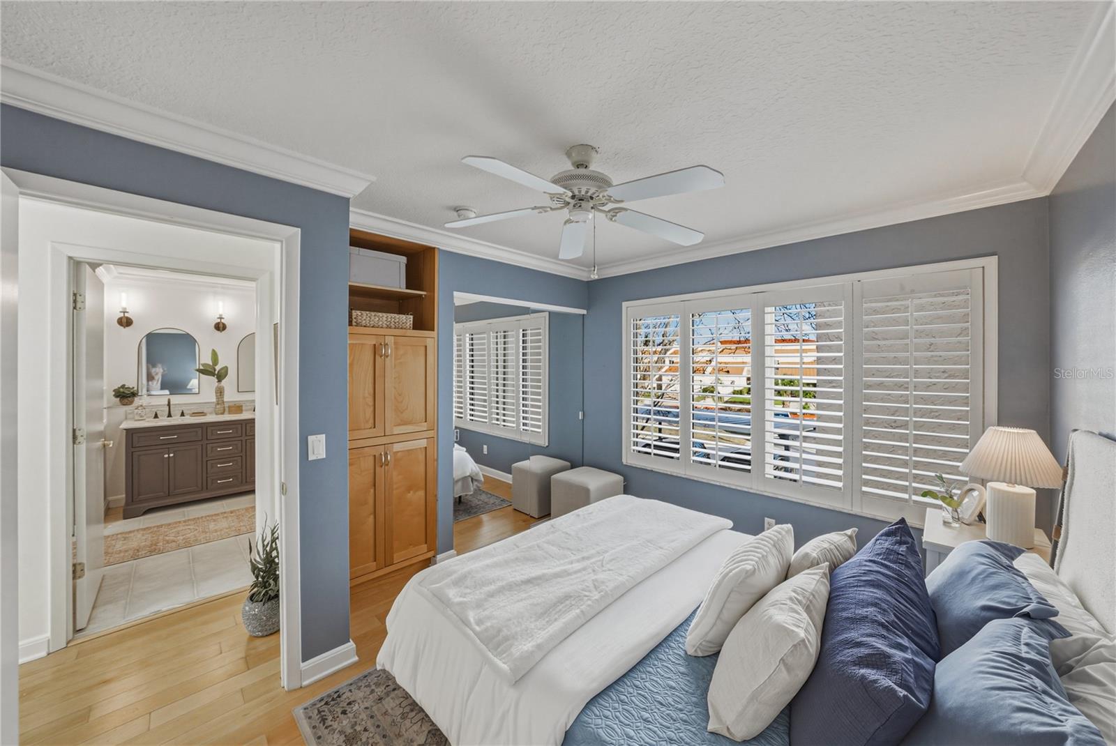 4306 HARBOR HOUSE DR