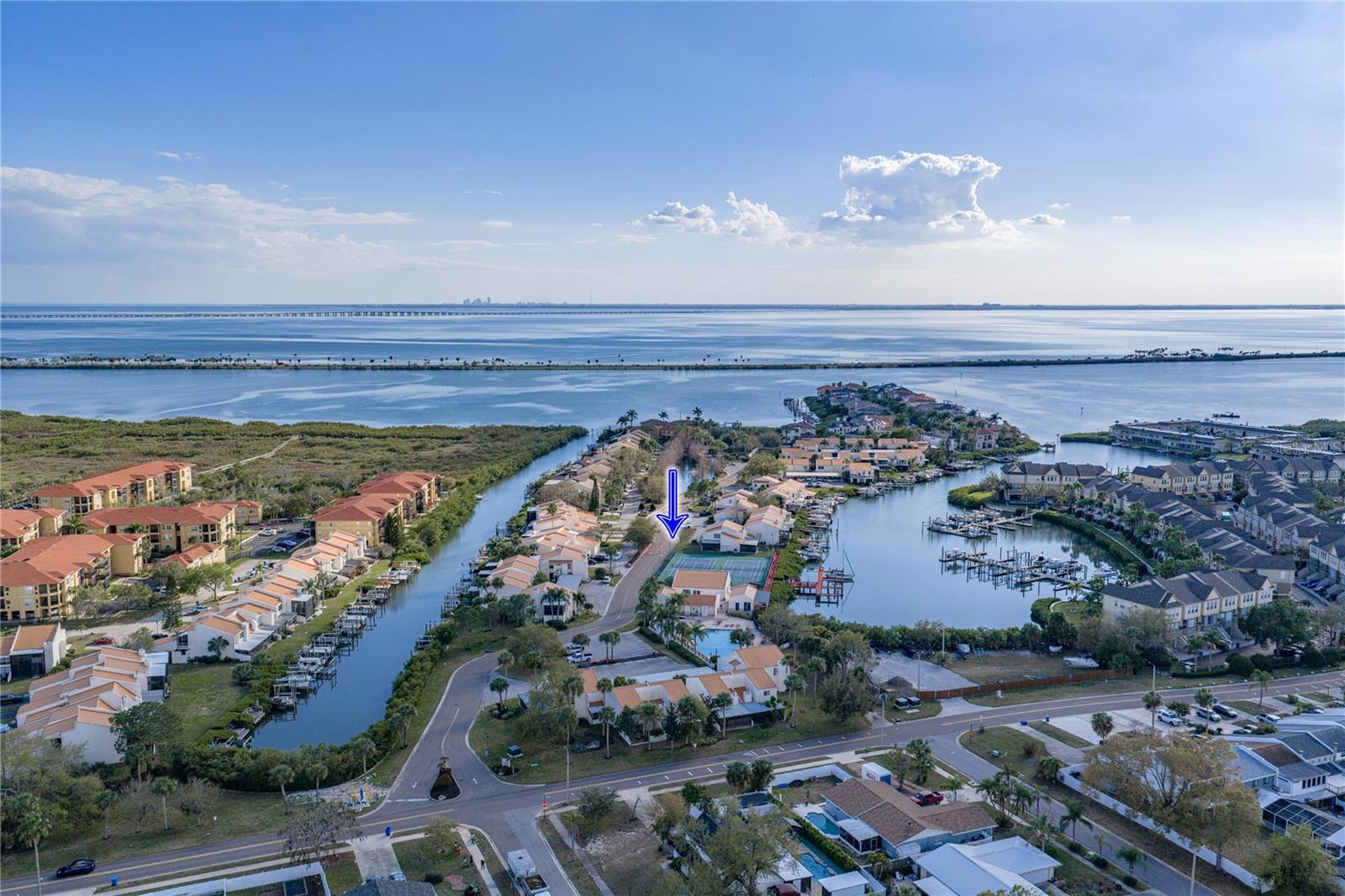 4306 HARBOR HOUSE DR