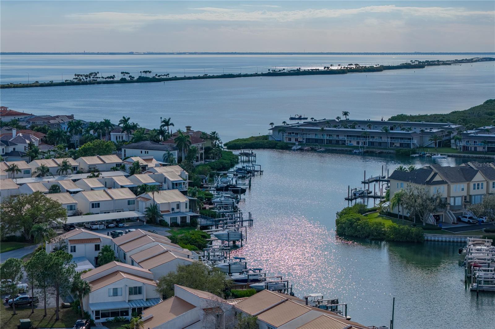 4306 HARBOR HOUSE DR