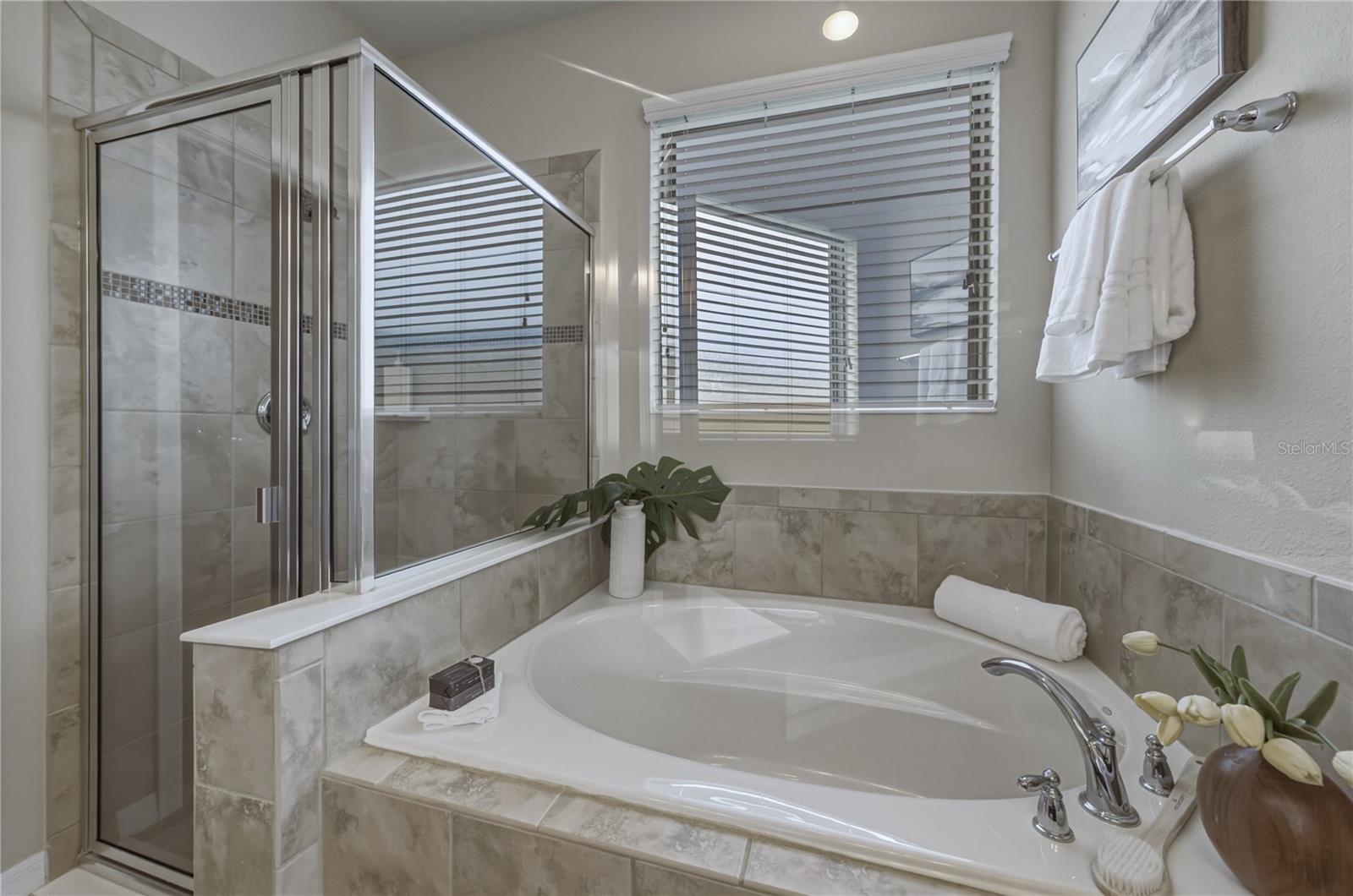 9114 MOUNTAIN MAGNOLIA DR
