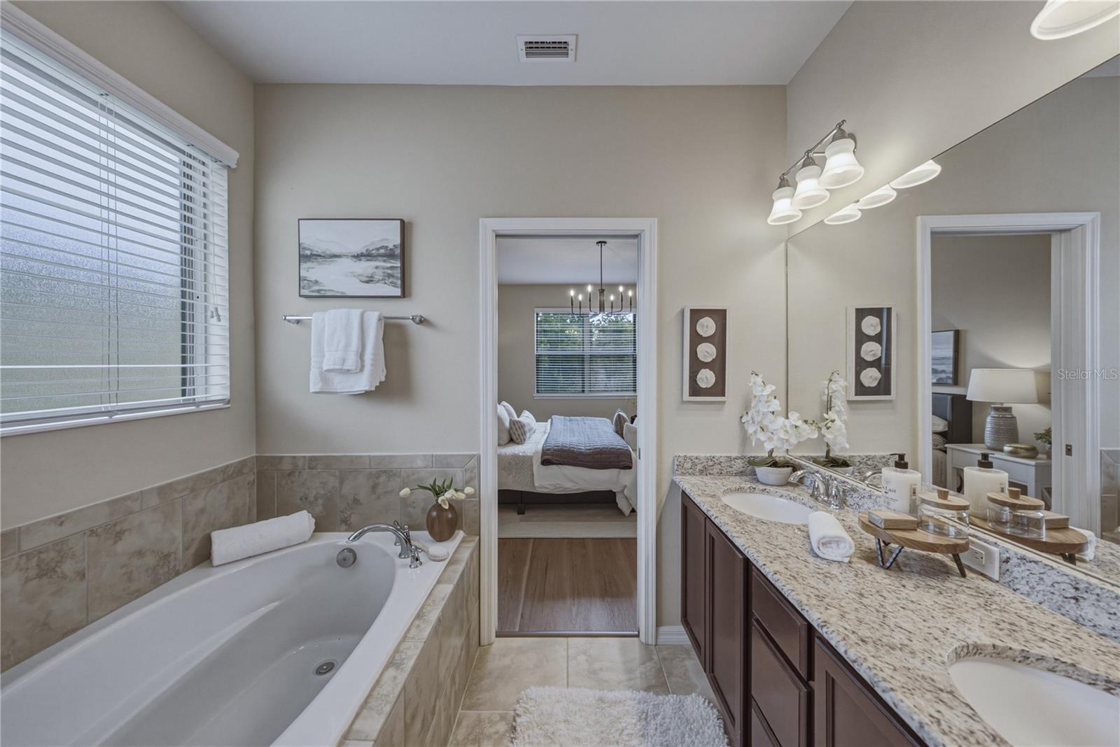 9114 MOUNTAIN MAGNOLIA DR
