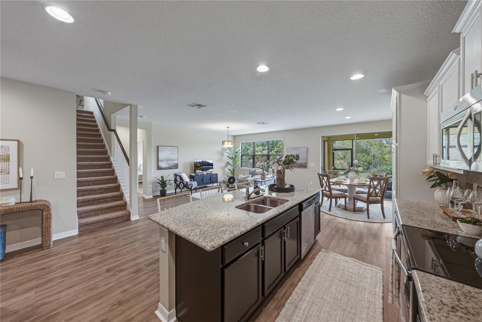 9114 MOUNTAIN MAGNOLIA DR