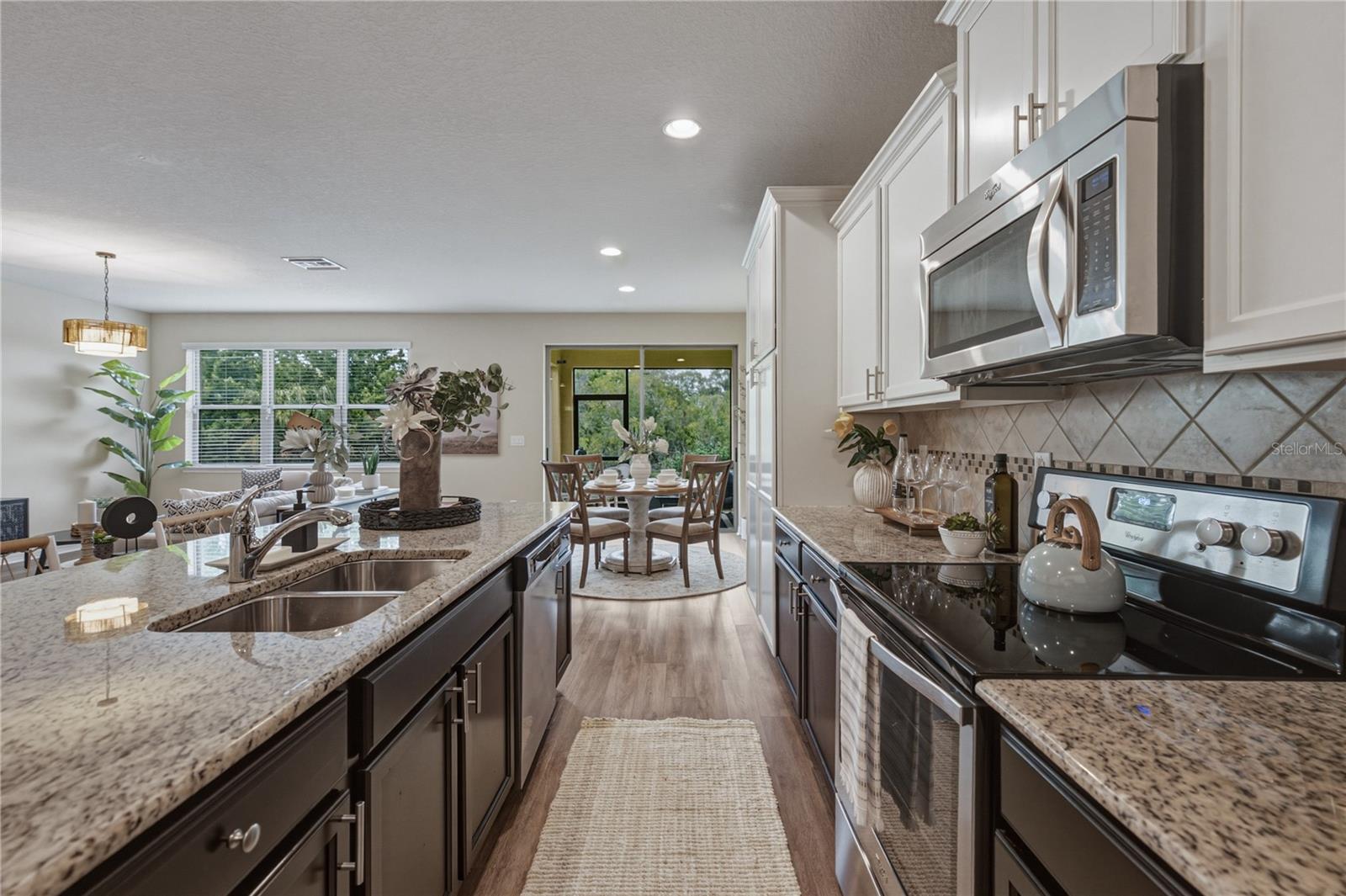 9114 MOUNTAIN MAGNOLIA DR