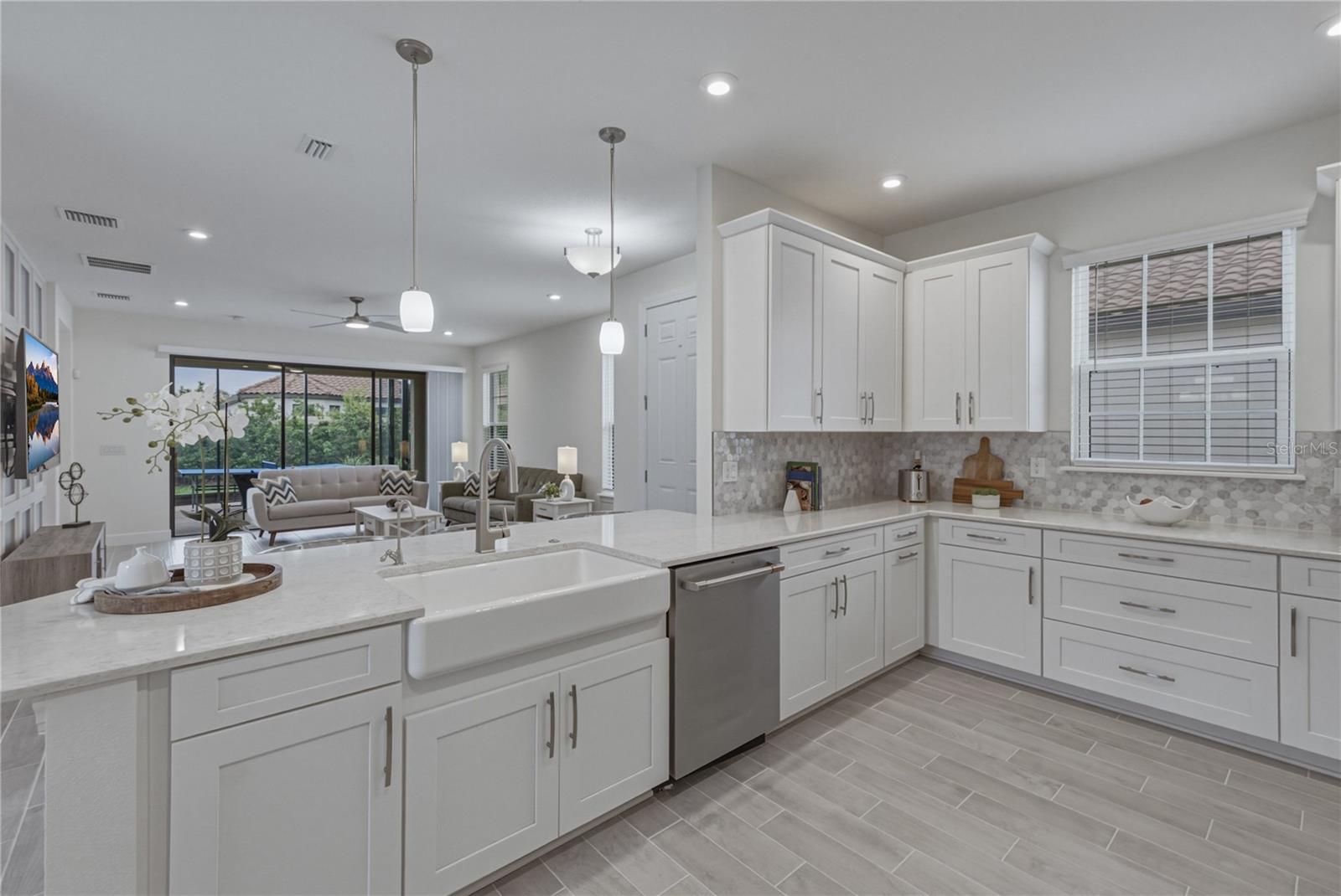 4248 CAIROLI CT