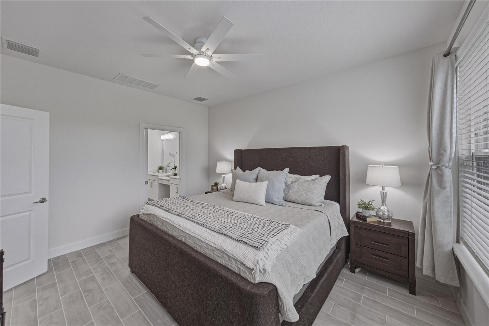 4248 CAIROLI CT