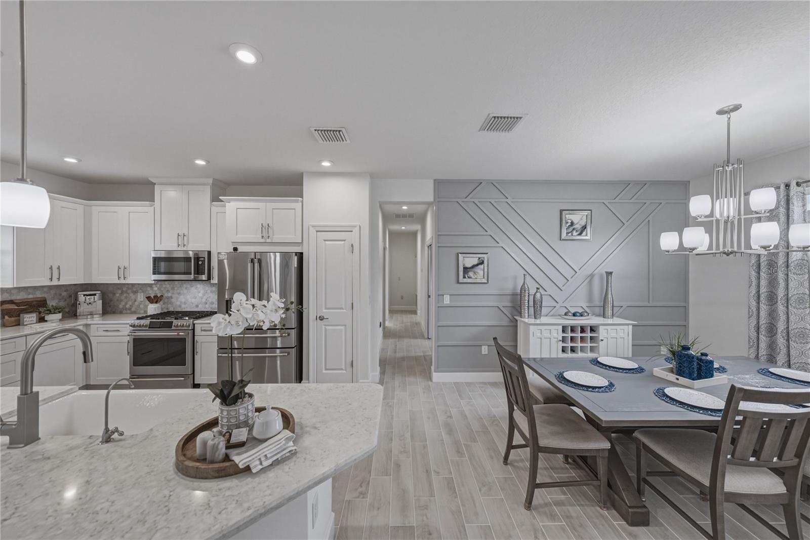 4248 CAIROLI CT