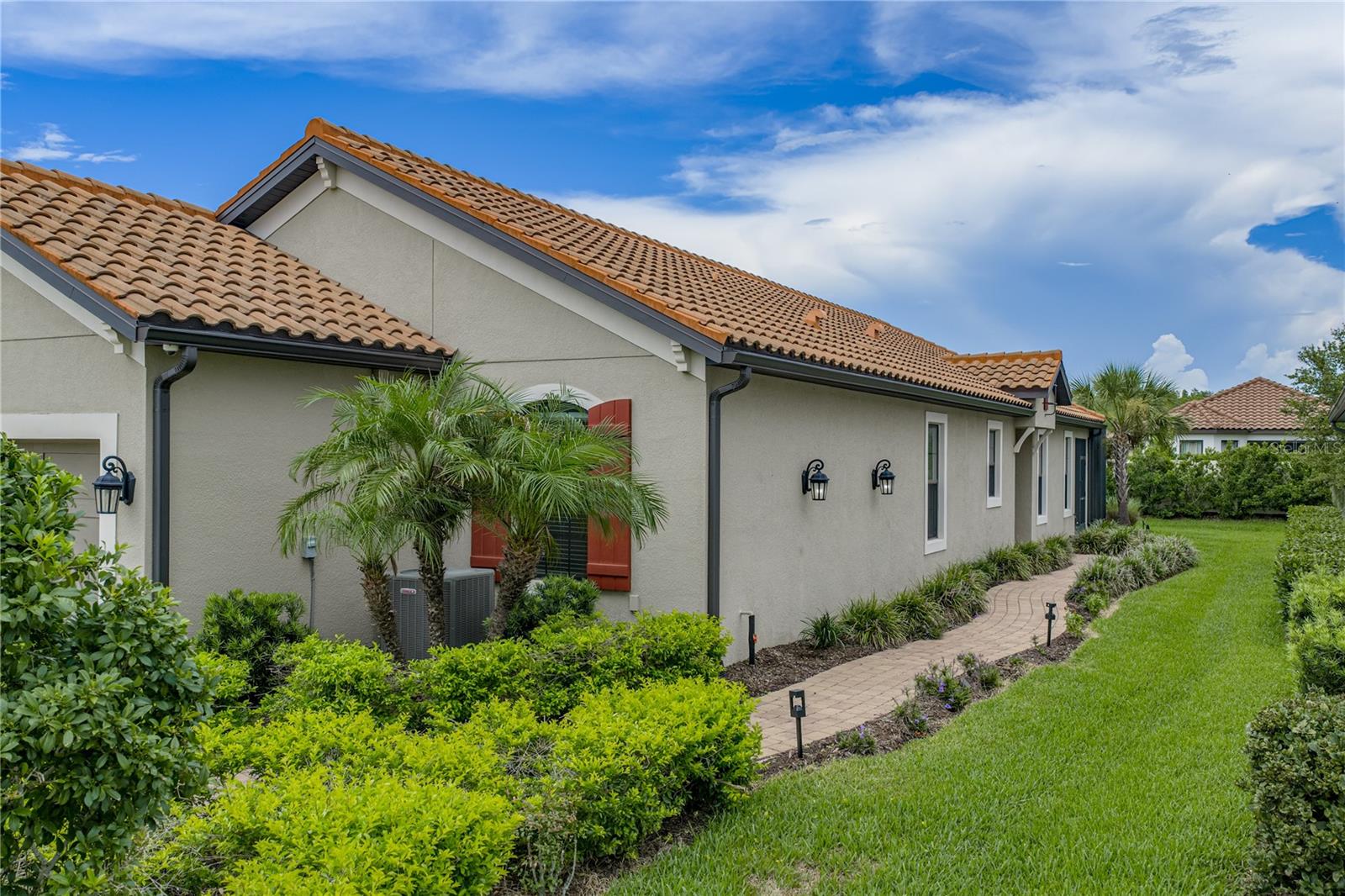 4248 CAIROLI CT