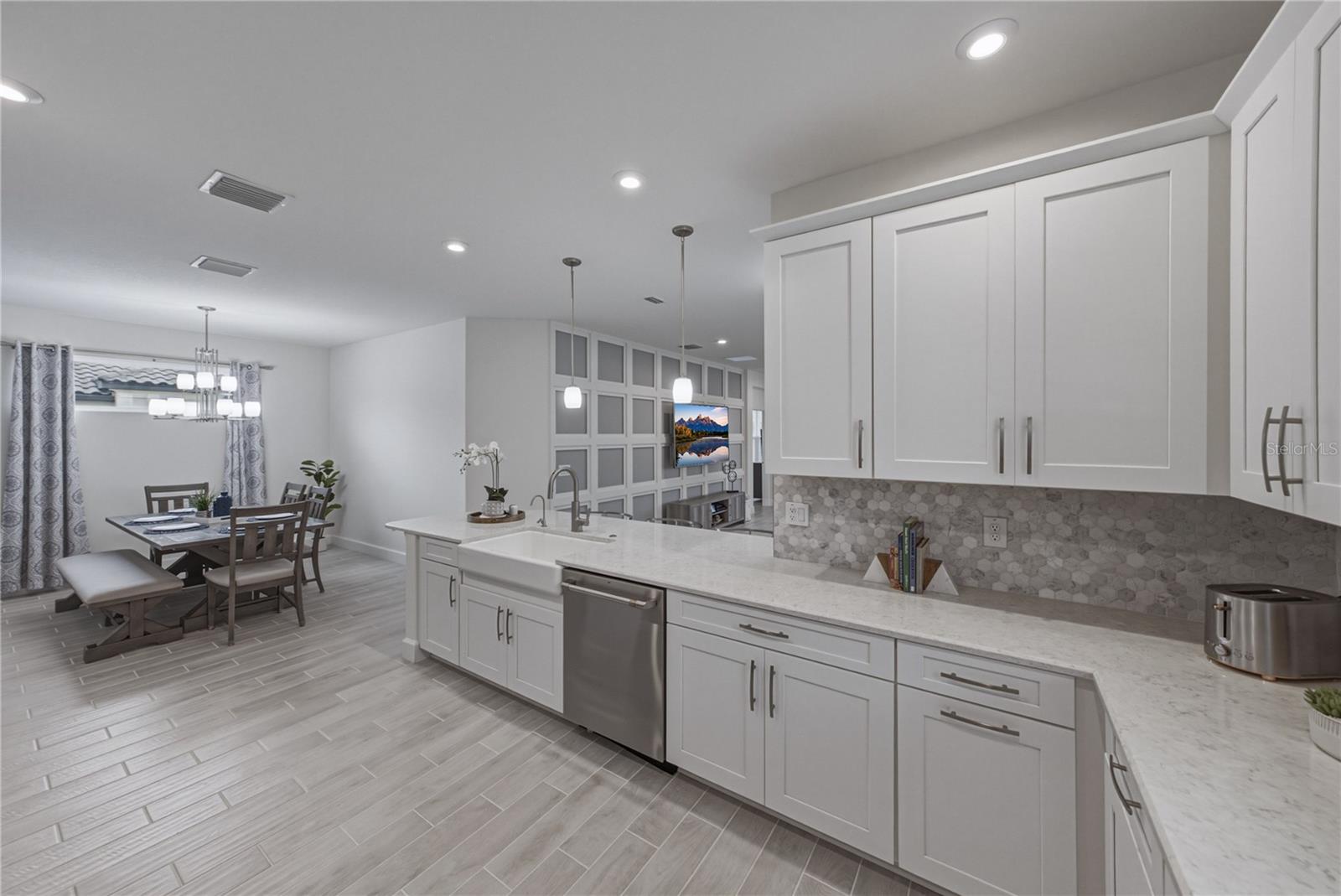 4248 CAIROLI CT