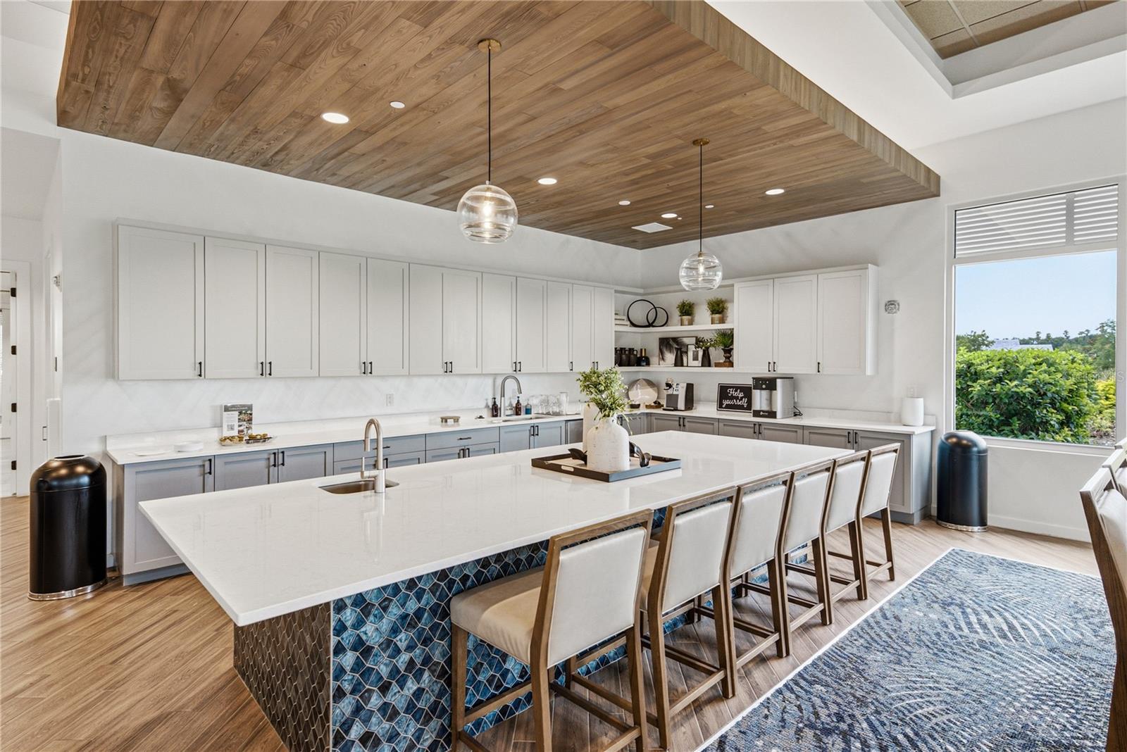 4248 CAIROLI CT