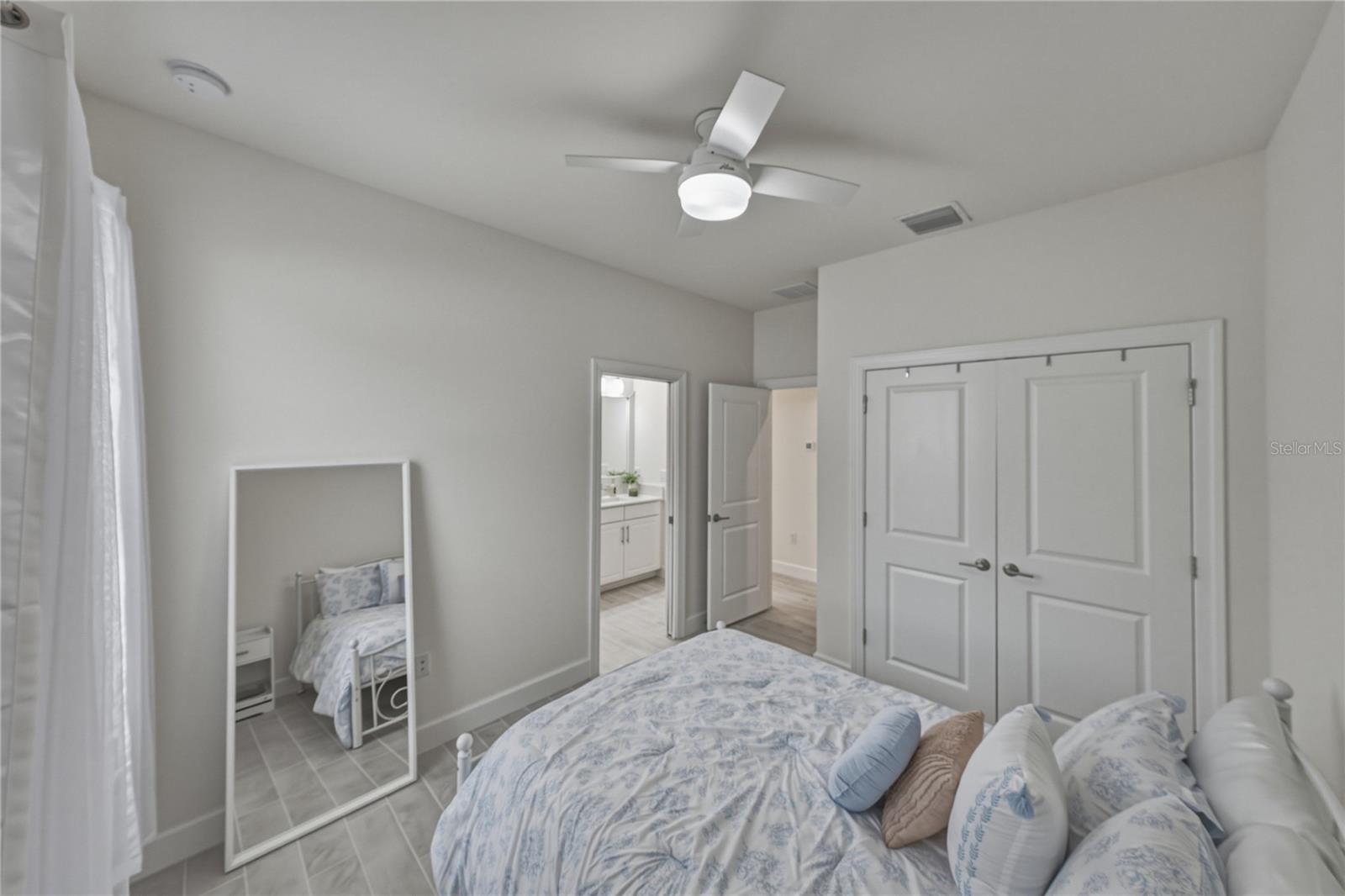 4248 CAIROLI CT