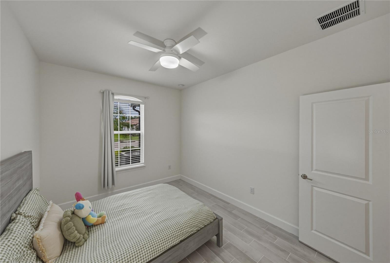 4248 CAIROLI CT