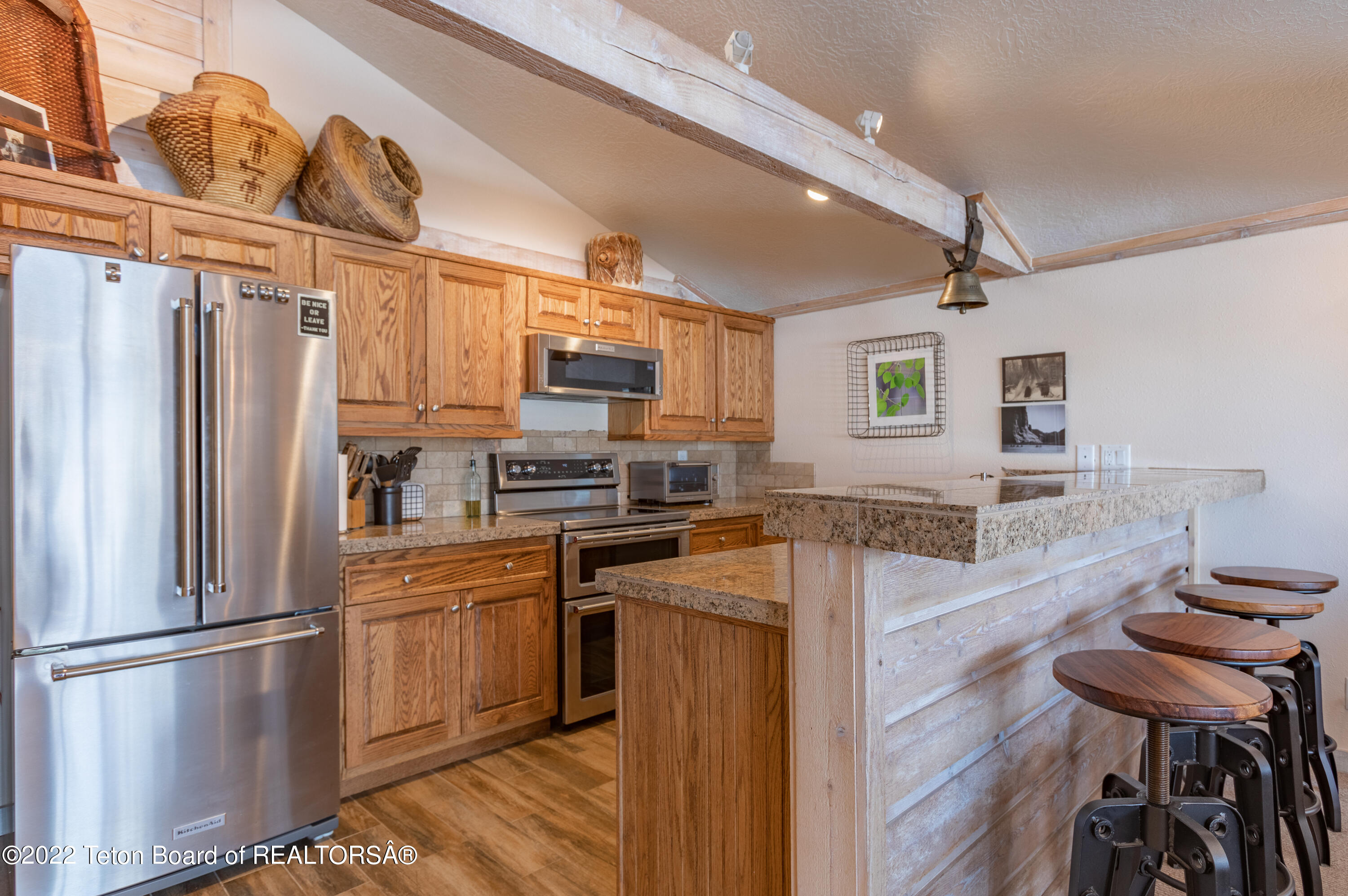 525 E GOLF CREEK LANE, 34