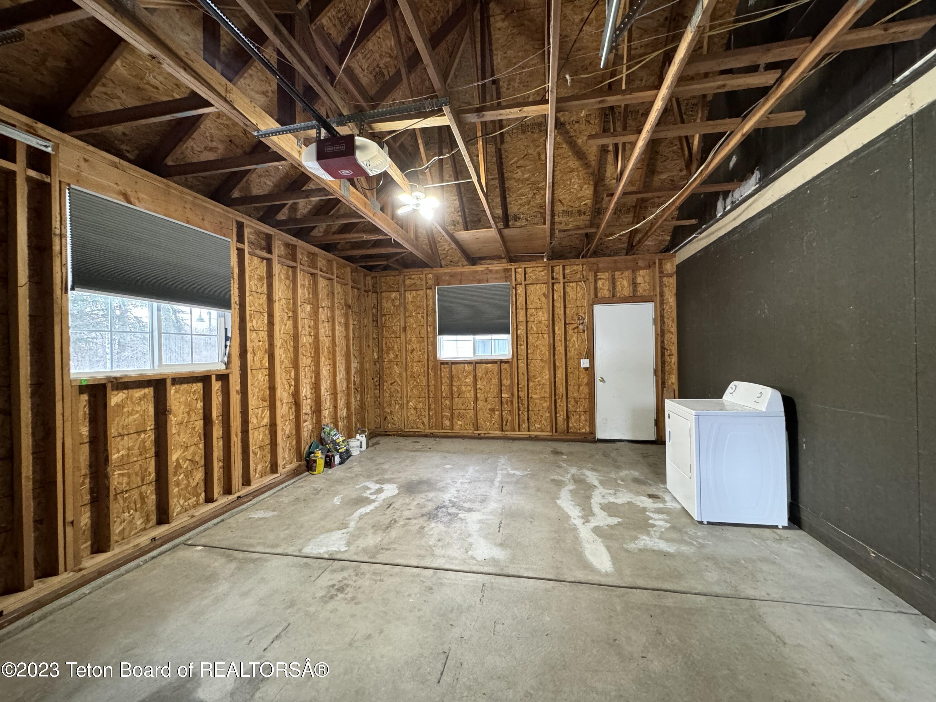 870 EAGLES REST Drive