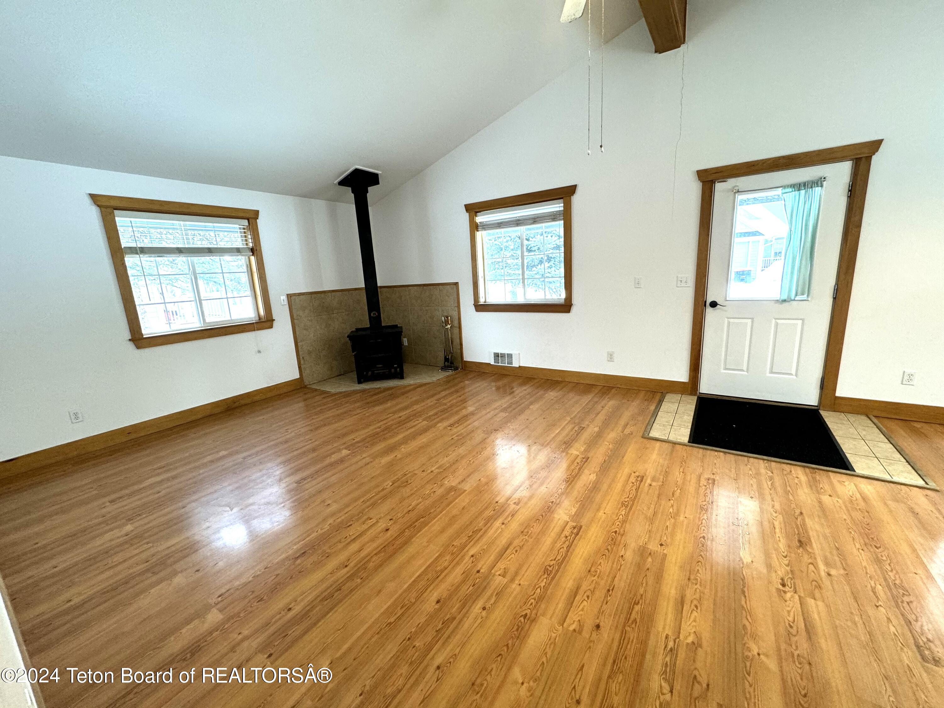 870 EAGLES REST Drive