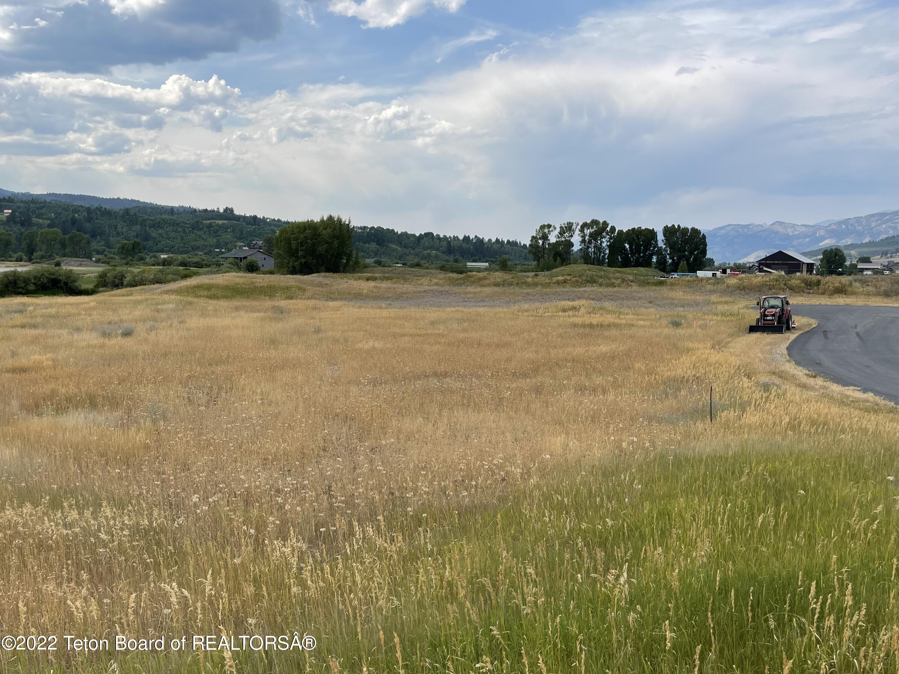 LOT 18 WILLOW LAKE Circle