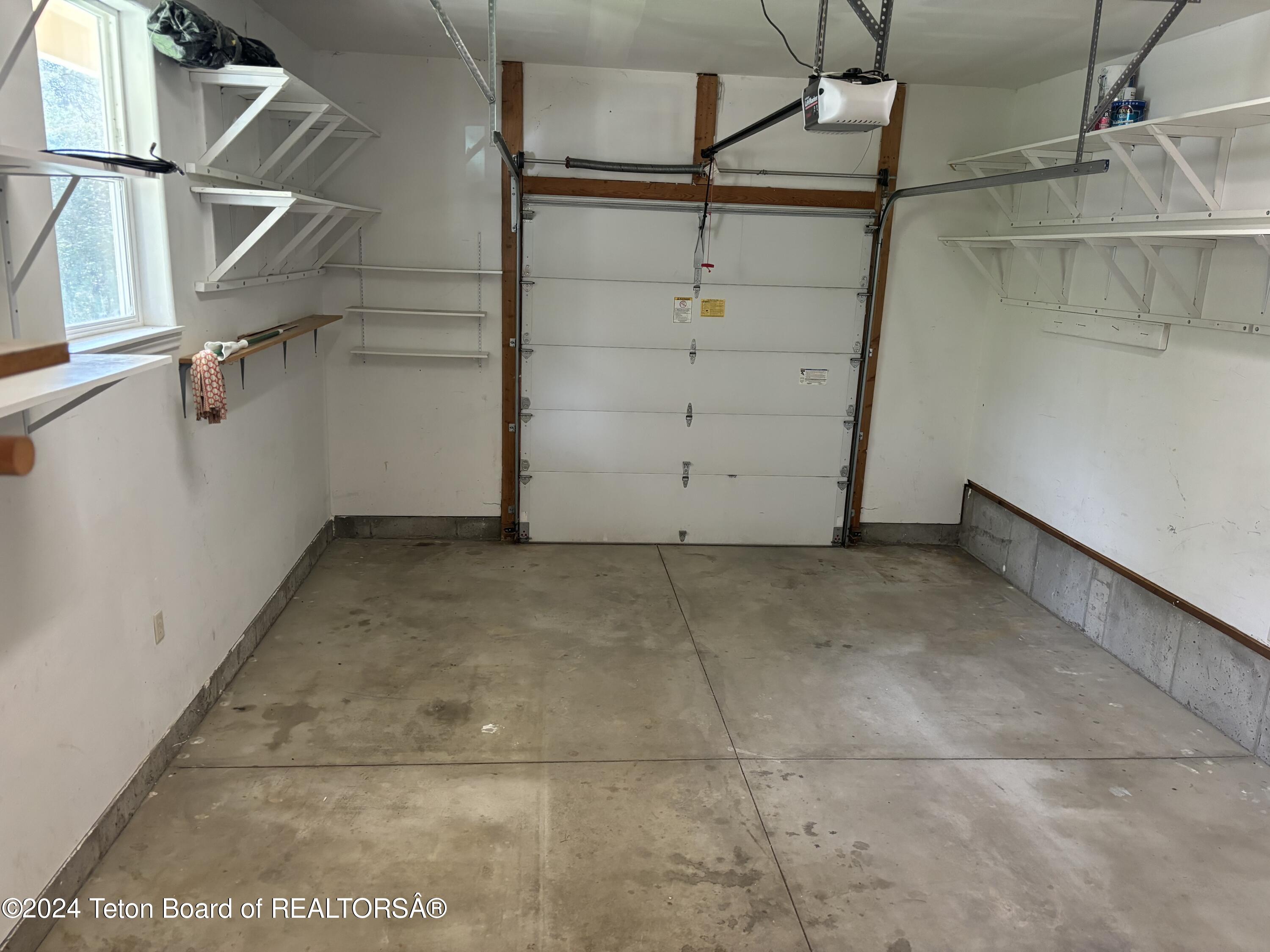 415 FOREST VIEW Drive